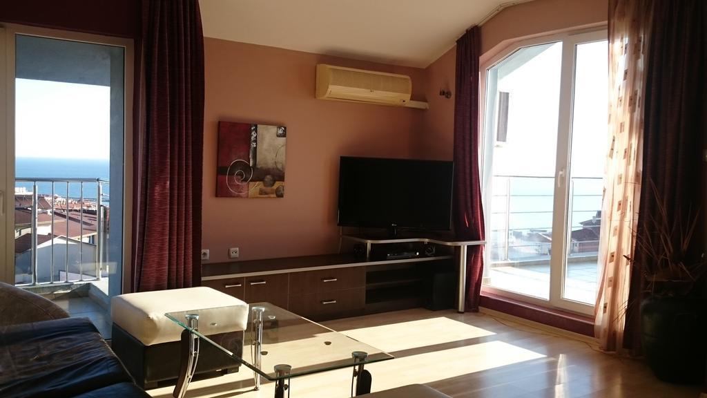 Bona Dea Club Sveti Vlas Ngoại thất bức ảnh