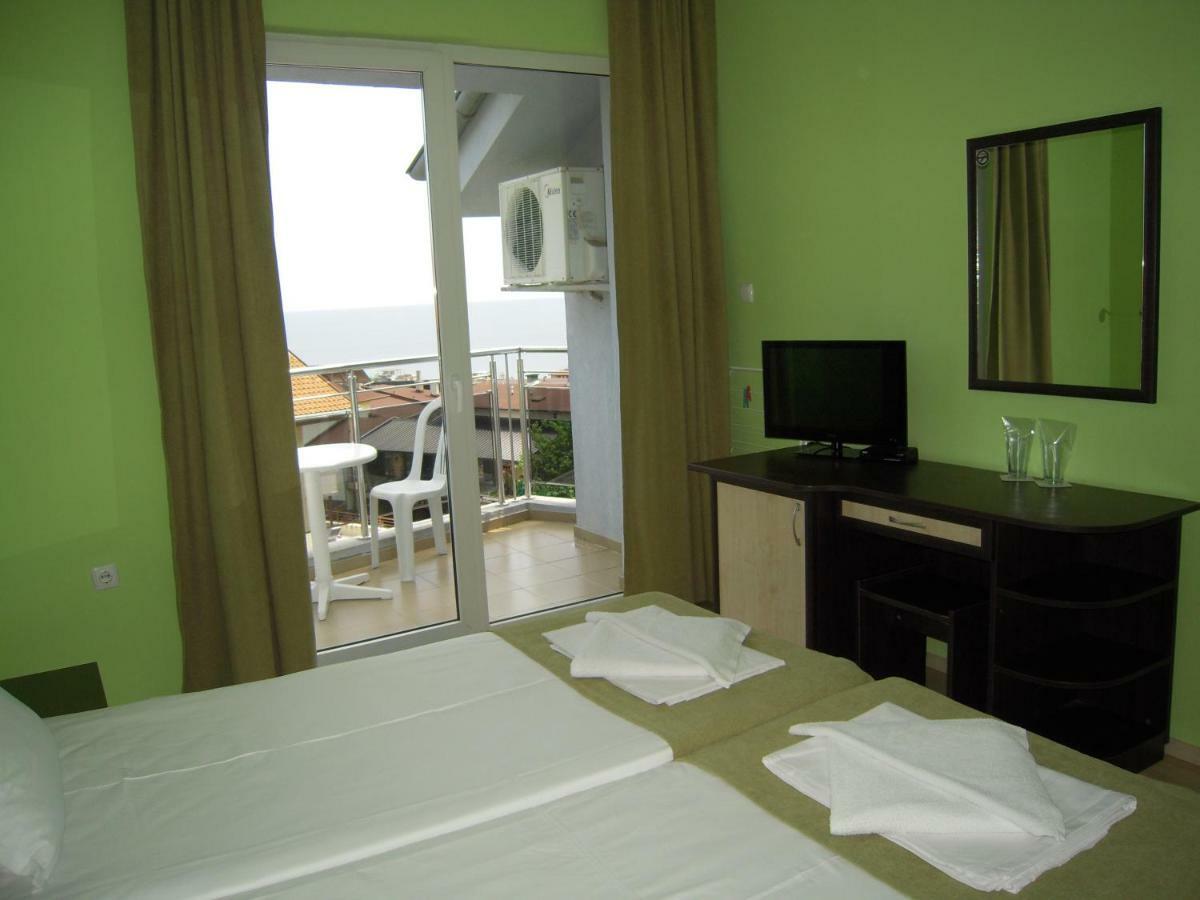 Bona Dea Club Sveti Vlas Ngoại thất bức ảnh