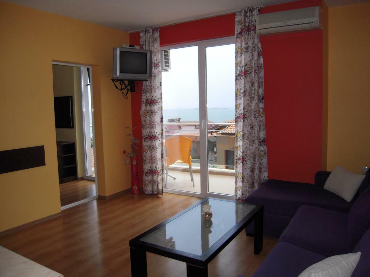 Bona Dea Club Sveti Vlas Ngoại thất bức ảnh